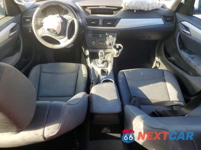 Zdjęcie 8 z 15 samochodu: 2015 BMW X1 SDRIVE28I VIN:WBAVM1C52FV498802 - miniatura