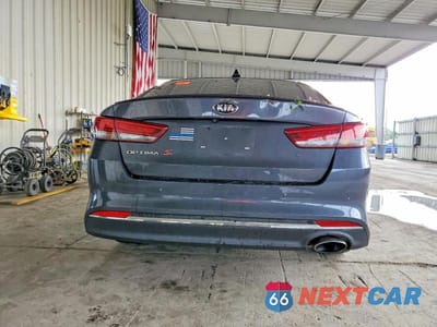 Zdjęcie 6 z 11 samochodu: 2018 KIA OPTIMA S VIN:5XXGT4L34JG255267 - miniatura