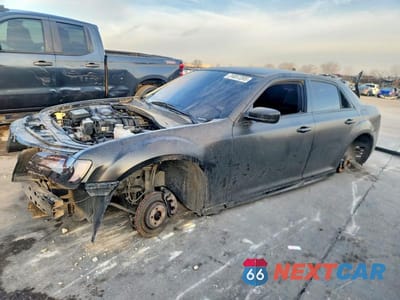 2011 CHRYSLER 300C 2C3CA6CT6BH522895 - główne zdjęcie licytacji z USA - miniatura