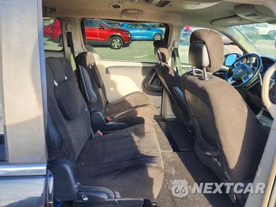 Zdjęcie 11 z 13 samochodu: 2012 DODGE GRAND CARAVAN CREW VIN:2C4RDGDGXCR179640 - miniatura