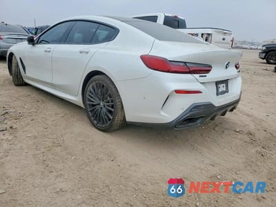 Drugie zdjęcie samochodu z przodu: 2022 BMW M850XI VIN:WBAGV8C01NCH27406 - miniatura