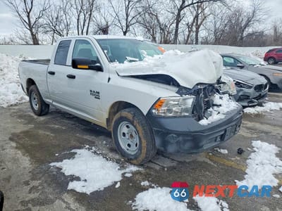 Czwarte zdjęcie samochodu z boku: 2022 RAM 1500 CLASSIC TRADESMAN VIN:1C6RR6FG1NS139187 - miniatura