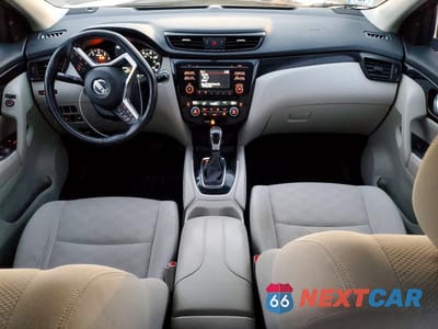 Zdjęcie 8 z 11 samochodu: 2018 NISS ROGUE SPORT S VIN:JN1BJ1CR2JW290975 - miniatura