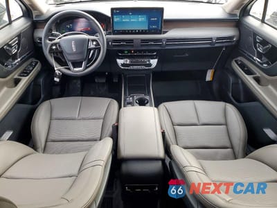 Zdjęcie 8 z 12 samochodu: 2025 LINCOLN CORSAIR GRAND TOURING VIN:5LMTJ5DZ7SUL21263 - miniatura