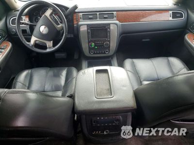 Zdjęcie 8 z 13 samochodu: 2008 GMC YUKON VIN:1GKFC13028J117074 - miniatura