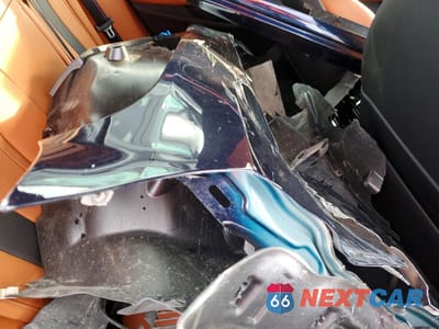 Zdjęcie 12 z 14 samochodu: 2023 BMW M5 VIN:WBS83CH04PCN22583 - miniatura