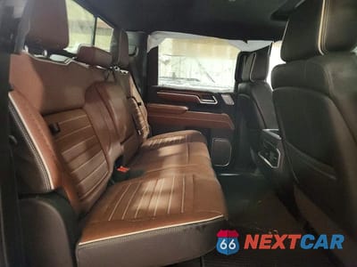 Zdjęcie 10 z 11 samochodu: 2025 GMC SIERRA K2500 DENALI ULTIMATE VIN:1GT4UXEY2SF170549 - miniatura