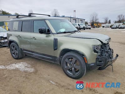 Czwarte zdjęcie samochodu z boku: 2023 LAND ROVER DEFENDER 110 X-DYNAMIC SE VIN:SALE2EEUXP2183150 - miniatura