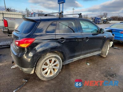 Trzecie zdjęcie samochodu z tyłu: 2015 MITSUBISHI OUTLANDER SPORT SE VIN:4A4AR4AU0FE043230 - miniatura