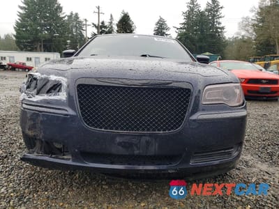 Piąte zdjęcie samochodu w środku: 2012 CHRYSLER 300 VIN:2C3CCAAGXCH313048 - miniatura