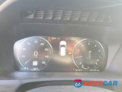 Zdjęcie 9 z 12 samochodu: 2019 VOLVO XC90 T6 MOMENTUM VIN:YV4A22PK8K1493874 - miniatura