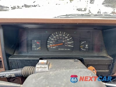Zdjęcie 8 z 10 samochodu: 1985 TOYOTA PICKUP XTRACAB RN56 DLX VIN:JT4RN56D9F5042940 - miniatura