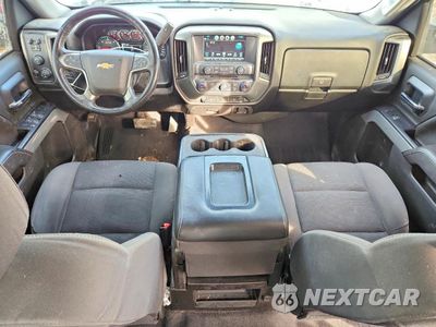 Zdjęcie 8 z 14 samochodu: 2018 CHEVROLET SILVERADO K1500 LT VIN:3GCUKREC4JG500887 - miniatura