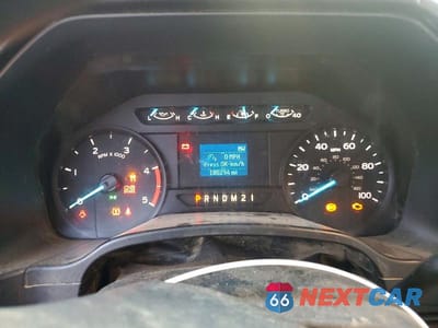 Zdjęcie 9 z 12 samochodu: 2018 FORD F350 SUPER DUTY UTILITY / SERVICE TRUCK VIN:1FDRF3GT2JEB85434 - miniatura