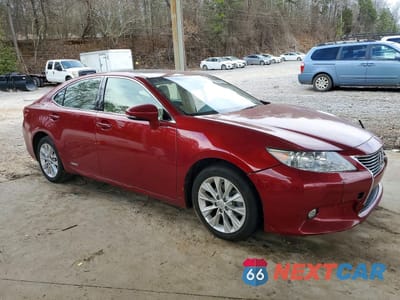 Czwarte zdjęcie samochodu z boku: 2015 LEXUS ES 300H VIN:JTHBW1GG4F2081628 - miniatura
