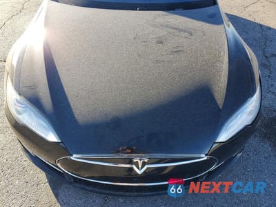 Zdjęcie 11 z 13 samochodu: 2013 TESLA MODEL S VIN:5YJSA1CN5DFP22963 - miniatura
