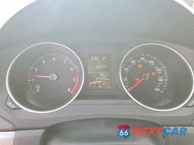 Zdjęcie 9 z 11 samochodu: 2017 VOLKSWAGEN JETTA S VIN:3VW2B7AJ3HM381027 - miniatura