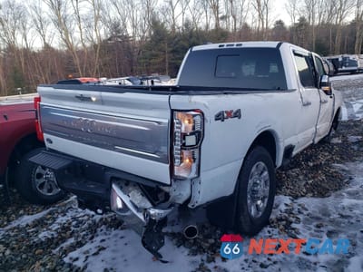 Trzecie zdjęcie samochodu z tyłu: 2024 FORD F350 SUPER DUTY VIN:1FT8W3BN4RED23320 - miniatura