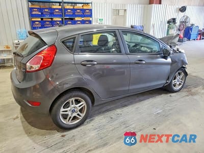 Trzecie zdjęcie samochodu z tyłu: 2019 FORD FIESTA SE VIN:3FADP4EJ8KM107874 - miniatura