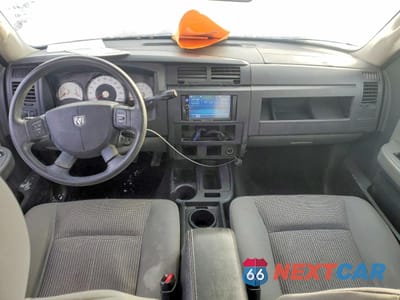 Zdjęcie 8 z 12 samochodu: 2011 DODGE DAKOTA SLT VIN:1D7RE3GK9BS662903 - miniatura