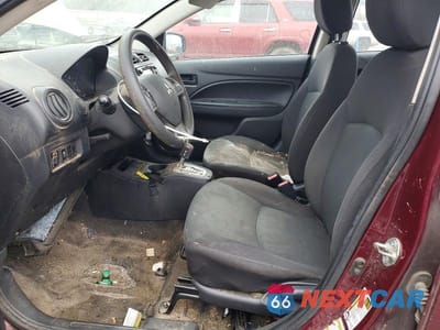 Zdjęcie 7 z 12 samochodu: 2019 MITSUBISHI MIRAGE G4 ES VIN:ML32F3FJ6KHF04927 - miniatura