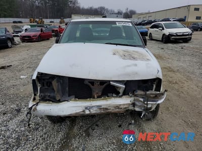 Piąte zdjęcie samochodu w środku: 2003 CHEVROLET S TRUCK S10 VIN:1GCCS19X738255120 - miniatura