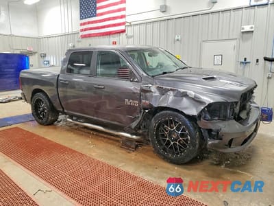 Czwarte zdjęcie samochodu z boku: 2017 RAM 1500 SPORT VIN:1C6RR7MT6HS658844 - miniatura
