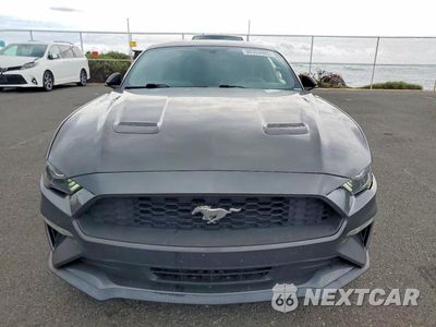 Piąte zdjęcie samochodu w środku: 2020 FORD MUSTANG VIN:1FA6P8TH3L5184188 - miniatura