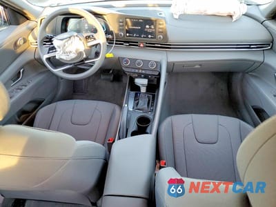 Zdjęcie 8 z 12 samochodu: 2025 HYUNDAI ELANTRA SE VIN:KMHLL4DG6SU054574 - miniatura