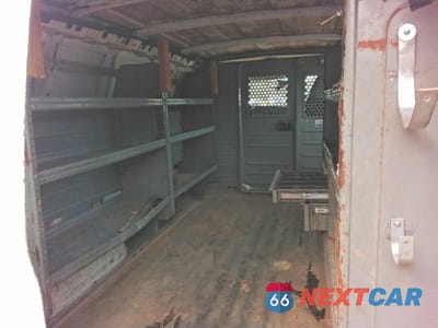 Zdjęcie 11 z 14 samochodu: 2011 CHEVROLET EXPRESS G2500 VIN:1GCWGFCA5B1187018 - miniatura