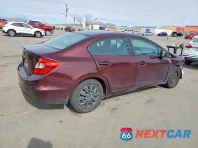 Trzecie zdjęcie samochodu z tyłu: 2012 HONDA CIVIC LX VIN:2HGFB2F55CH591768 - miniatura