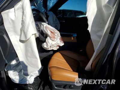 Zdjęcie 7 z 14 samochodu: 2025 NISSAN ARMADA SL VIN:JN8AY3BB8S9101979 - miniatura