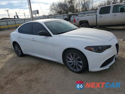 Czwarte zdjęcie samochodu z boku: 2024 ALFA ROMEO GIULIA SPRINT VIN:ZARFANAN6R7682617 - miniatura