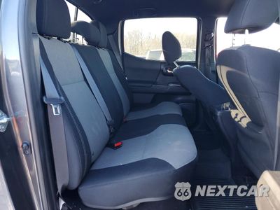Zdjęcie 10 z 12 samochodu: 2020 TOYOTA TACOMA DOUBLE CAB VIN:5TFCZ5AN9LX234420 - miniatura