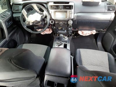 Zdjęcie 8 z 13 samochodu: 2016 TOYOTA 4RUNNER SR5/SR5 PREMIUM VIN:JTEBU5JR0G5298436 - miniatura