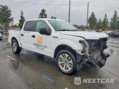 Czwarte zdjęcie samochodu z boku: 2018 FORD F150 SUPERCREW VIN:1FTEW1CP2JKF36232 - miniatura
