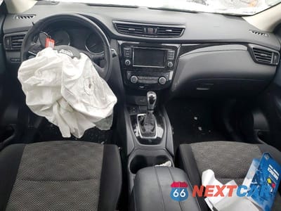 Zdjęcie 8 z 13 samochodu: 2023 NISS QASHQAI VIN:JN1BJ1BW2PW105551 - miniatura