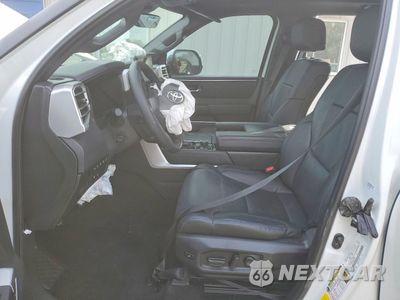 Zdjęcie 7 z 14 samochodu: 2025 TOYOTA TUNDRA CREWMAX LIMITED VIN:5TFWA5DB8SX298906 - miniatura