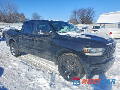 Czwarte zdjęcie samochodu z boku: 2019 RAM 1500 BIG HORN/LONE STAR VIN:1C6RRFFG9KN737537 - miniatura