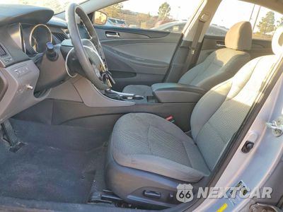 Zdjęcie 7 z 13 samochodu: 2012 HYUNDAI SONATA GLS VIN:5NPEB4AC2CH496152 - miniatura