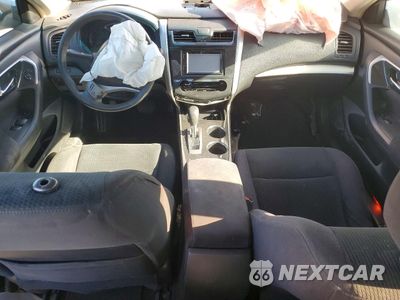 Zdjęcie 8 z 13 samochodu: 2013 NISSAN ALTIMA 2.5 VIN:1N4AL3AP3DN543060 - miniatura