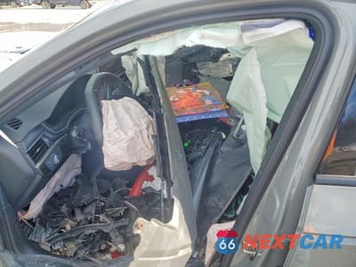 Zdjęcie 7 z 13 samochodu: 2019 AUDI S4 PREMIUM PLUS VIN:WAUB4AF4XKA081161 - miniatura