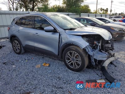 Czwarte zdjęcie samochodu z boku: 2022 FORD ESCAPE SEL VIN:1FMCU0H67NUA81097 - miniatura