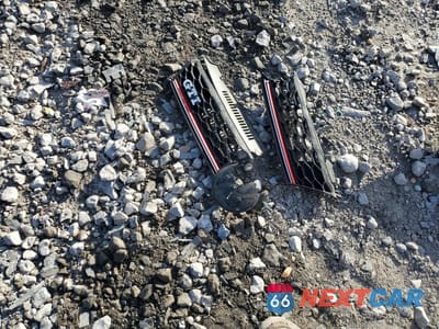 Zdjęcie 12 z 14 samochodu: 2016 VOLKSWAGEN GTI S/SE VIN:3VW5T7AU3GM036907 - miniatura