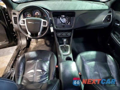 Zdjęcie 8 z 13 samochodu: 2011 CHRYSLER 200 LIMITED VIN:1C3BC2FB3BN623157 - miniatura