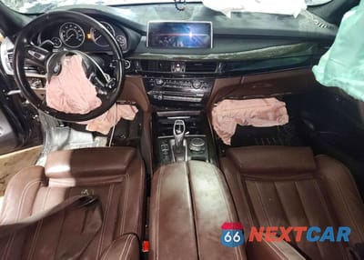 Zdjęcie 8 z 14 samochodu: 2017 BMW X5 XDRIVE50I VIN:5UXKR6C31H0U13546 - miniatura