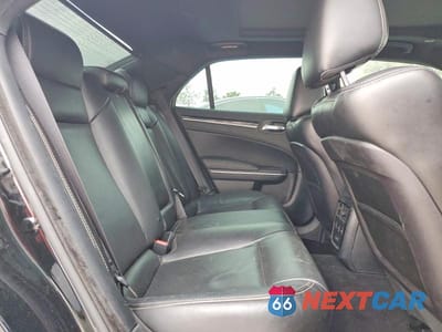 Zdjęcie 10 z 11 samochodu: 2023 CHRYSLER 300 S VIN:2C3CCABT2PH556256 - miniatura