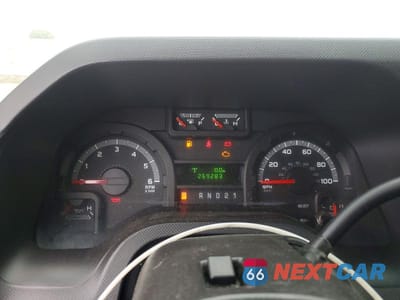 Zdjęcie 9 z 12 samochodu: 2011 FORD E250 UTILITY / SERVICE VAN VIN:1FTNS2EL2BDA18283 - miniatura