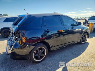 Trzecie zdjęcie samochodu z tyłu: 2009 TOYOTA COROLLA MATRIX VIN:2T1KU40E59C043087 - miniatura