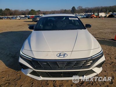Piąte zdjęcie samochodu w środku: 2025 HYUNDAI ELANTRA SEL SPORT VIN:KMHLM4DG3SU060295 - miniatura